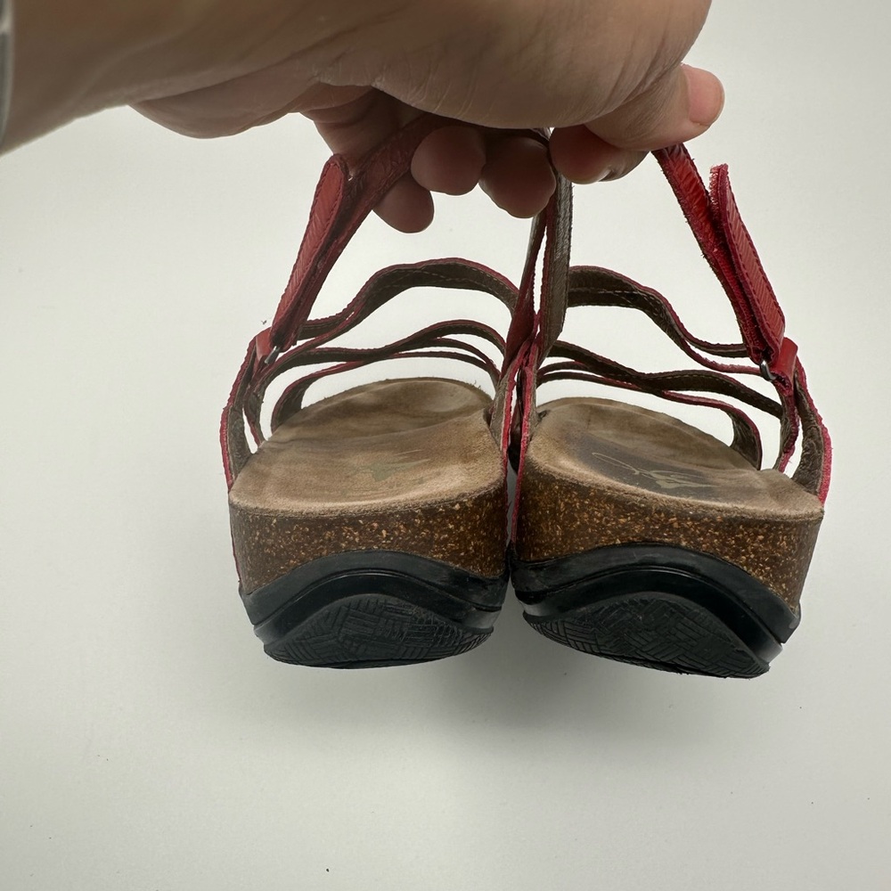 Dansko Jolie Red Strappy Leather Comfort Sandals Women's 40 - Picture 9 of 15